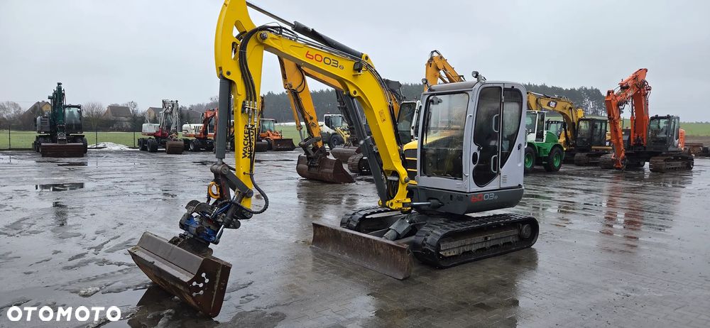 Wacker Neuson <<Wacker Neuson 6003! ROTOTILT !2 łyżki,5500 mtg z Niemiec!>> - 2