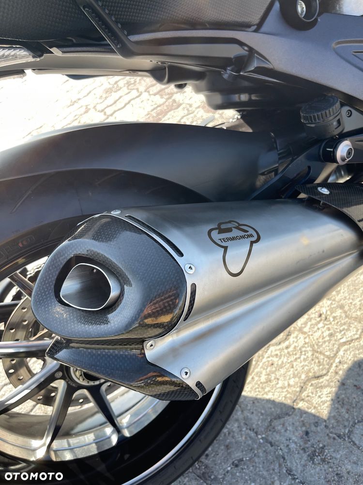 Ducati Diavel - 12