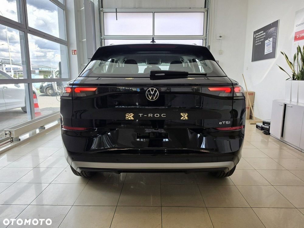Volkswagen T-Roc - 7