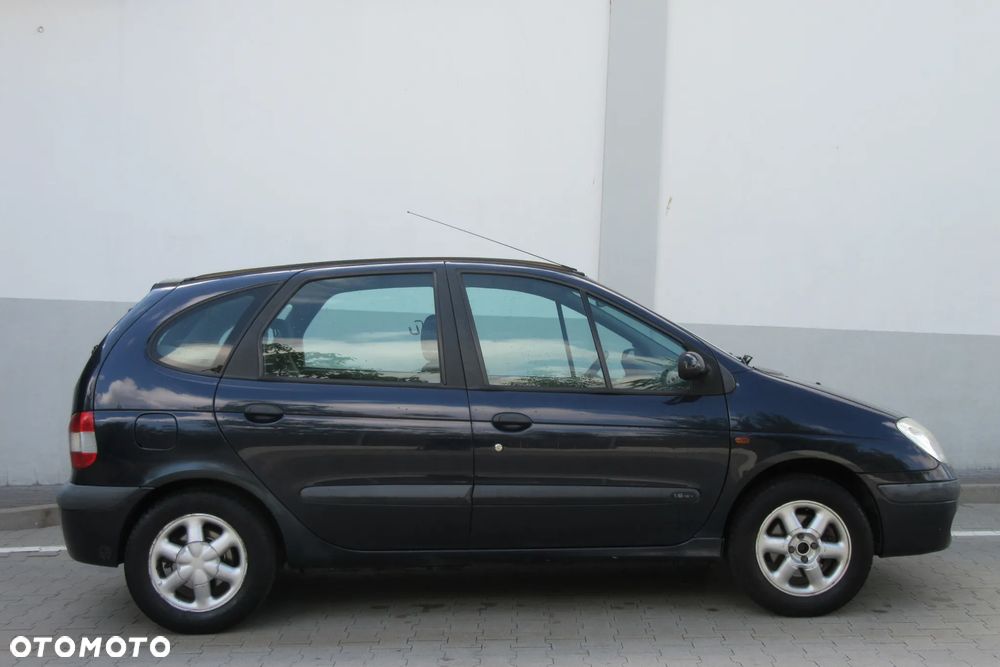 Renault Scenic - 7