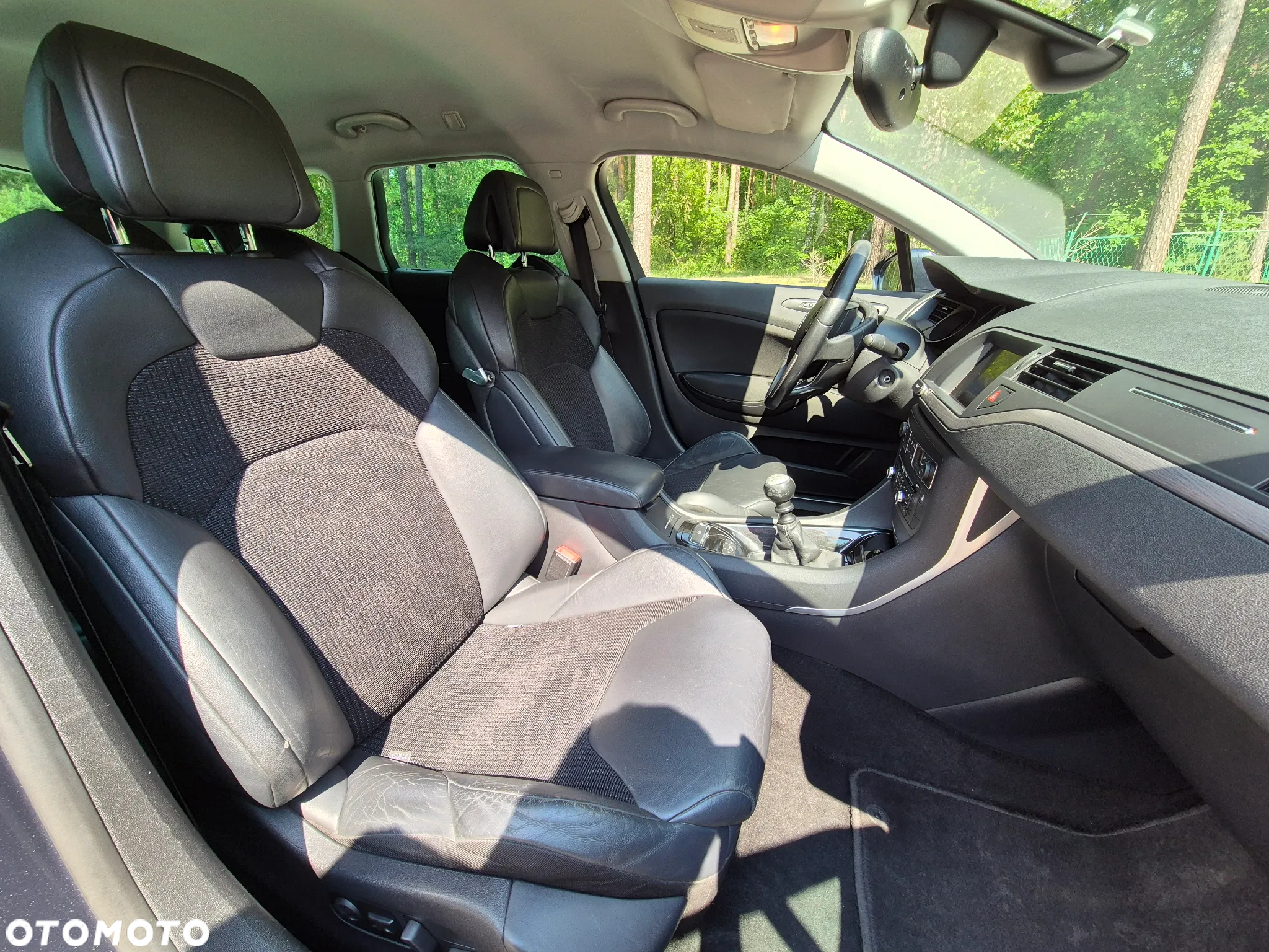 Citroën C5 2.0 HDi Exclusive - 38