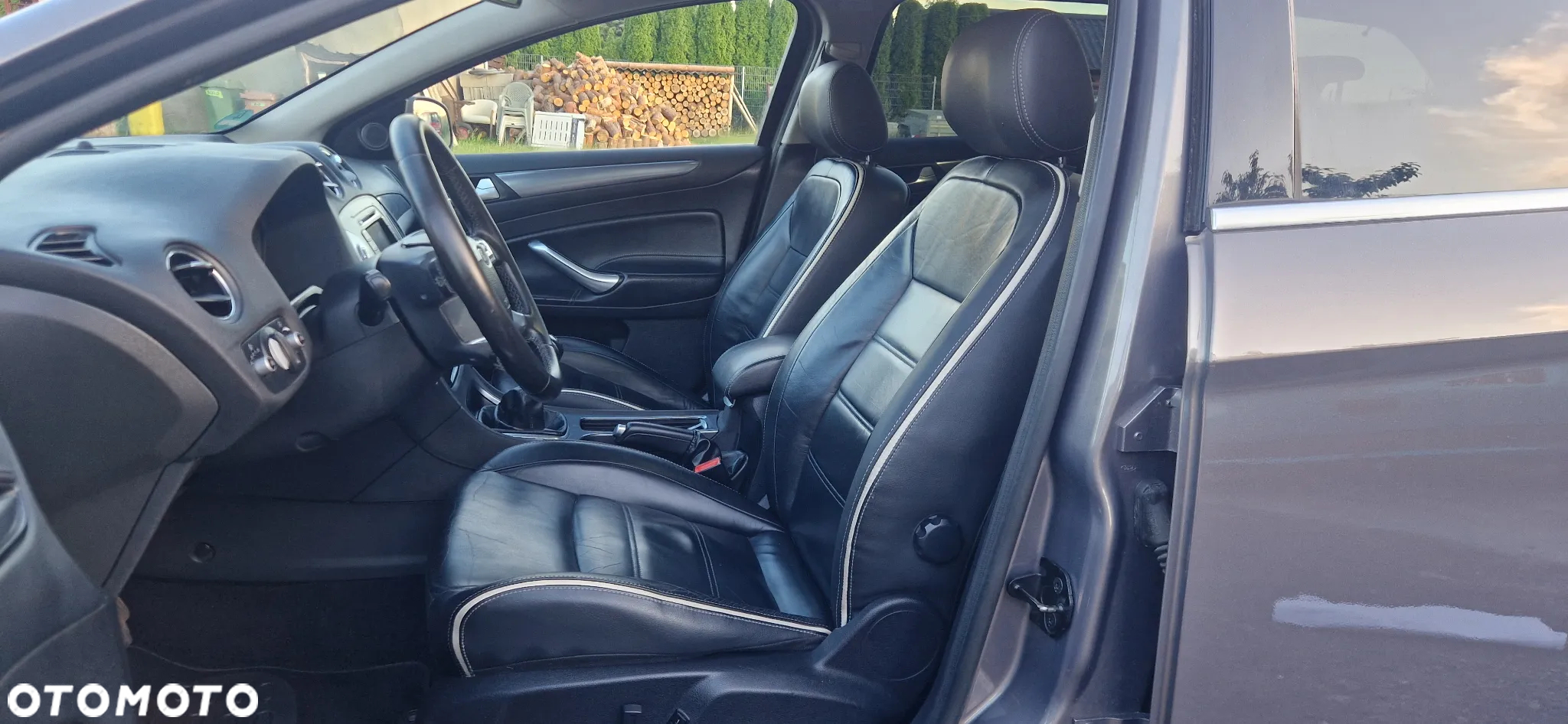 Ford Mondeo 2.0 TDCi Titanium X - 22