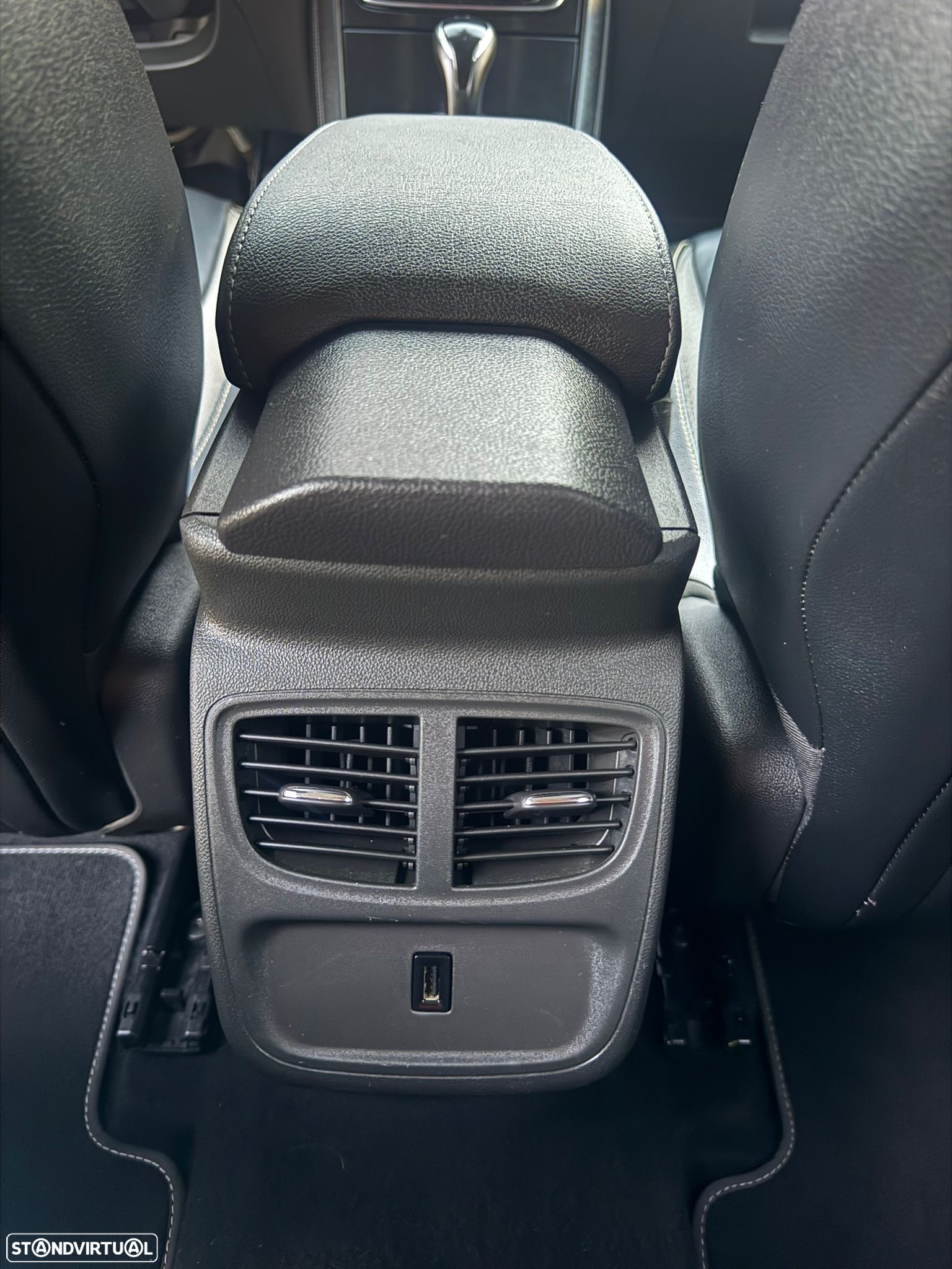 Opel Grandland X 1.2 S&S Auto Business INNOVATION - 11