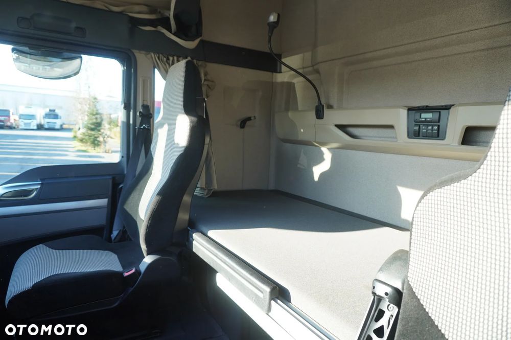 MAN TGX 18.430 E6 / Chłodnia Meyer 19 EPAL / Kab. Sypialna - 22