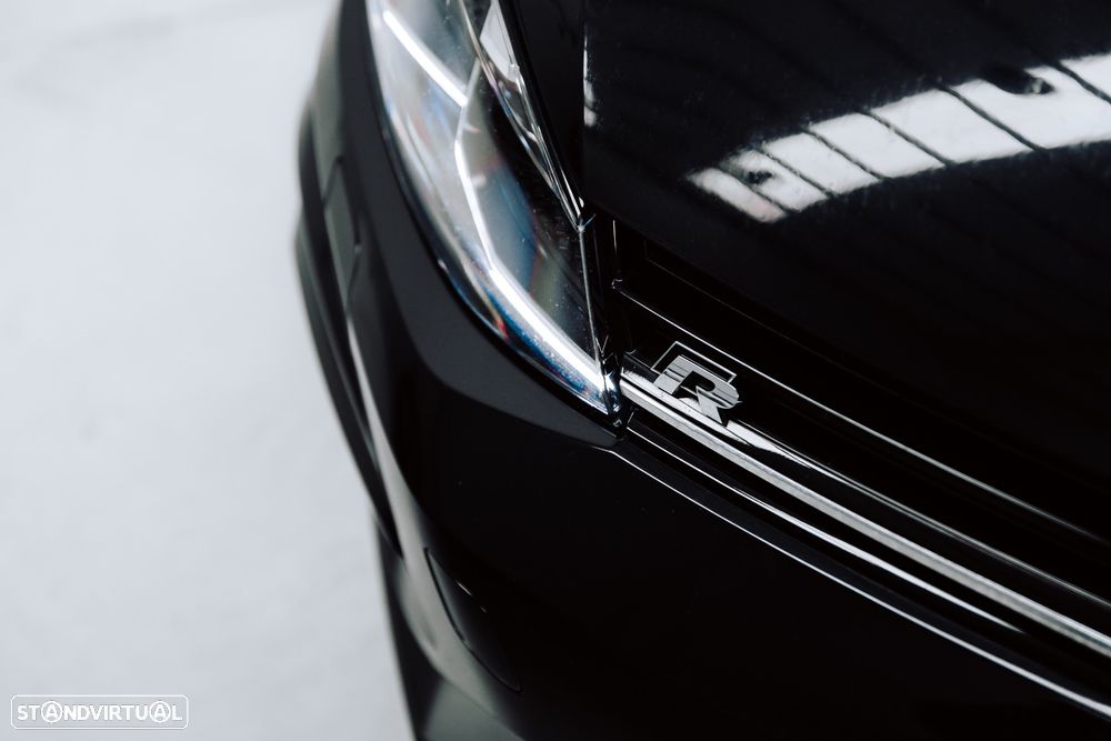 VW Golf R 4Motion (BlueMotion ) DSG - 4