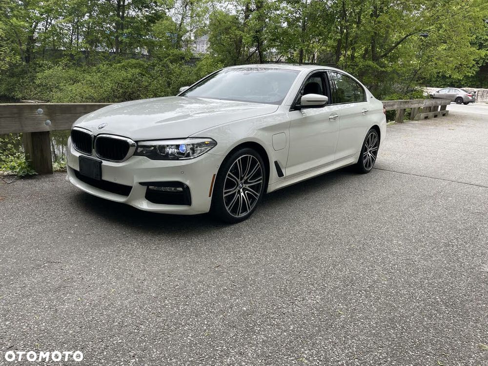 BMW Seria 5 530e iPerformance - 3