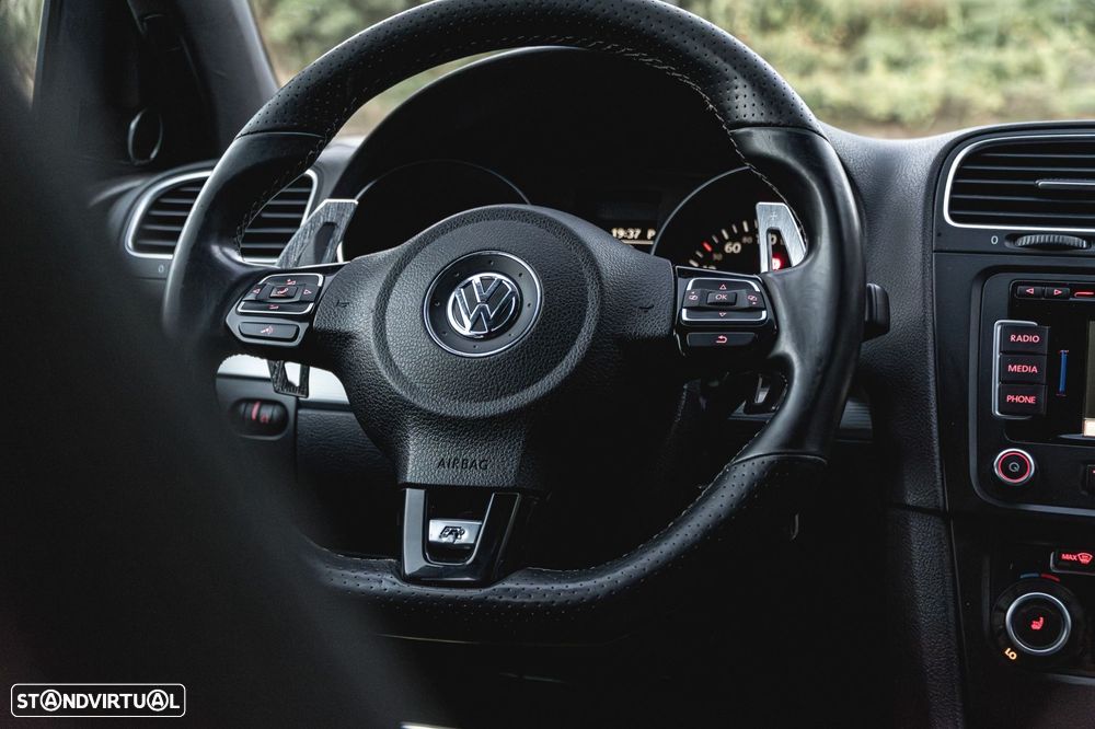 VW Golf - 14