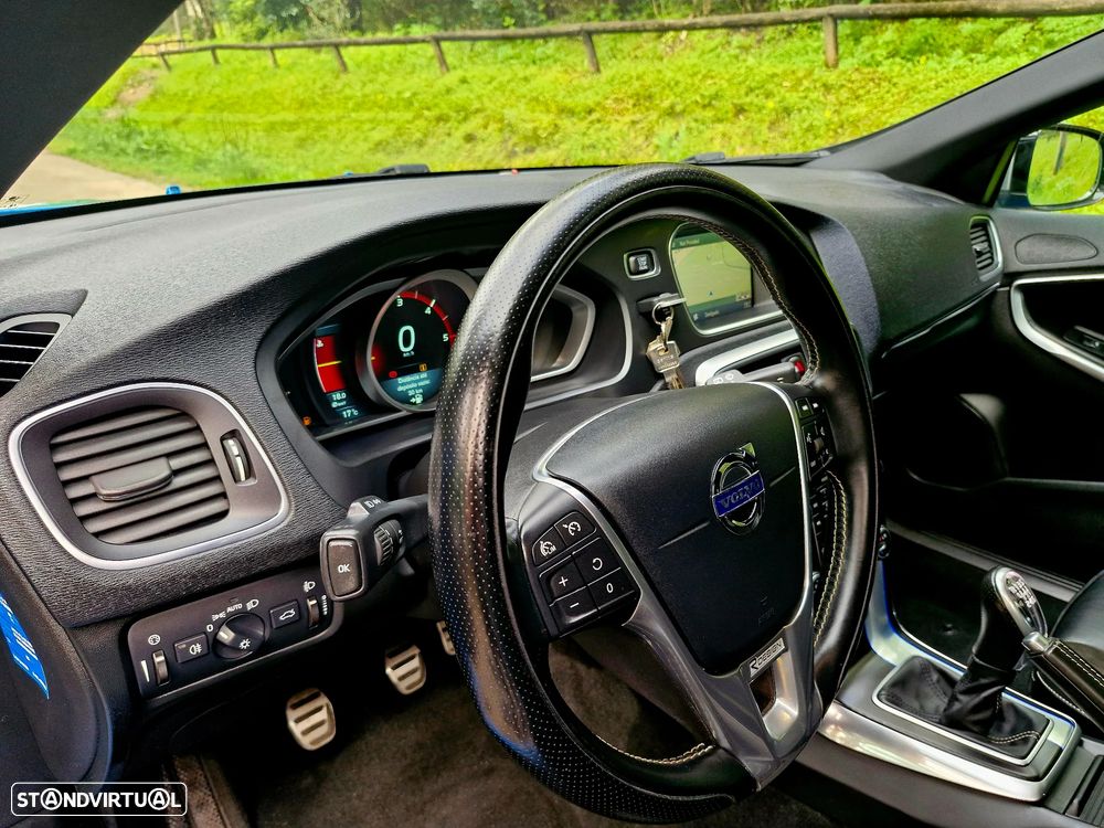 Volvo V40 1.6 D2 R-Design - 13