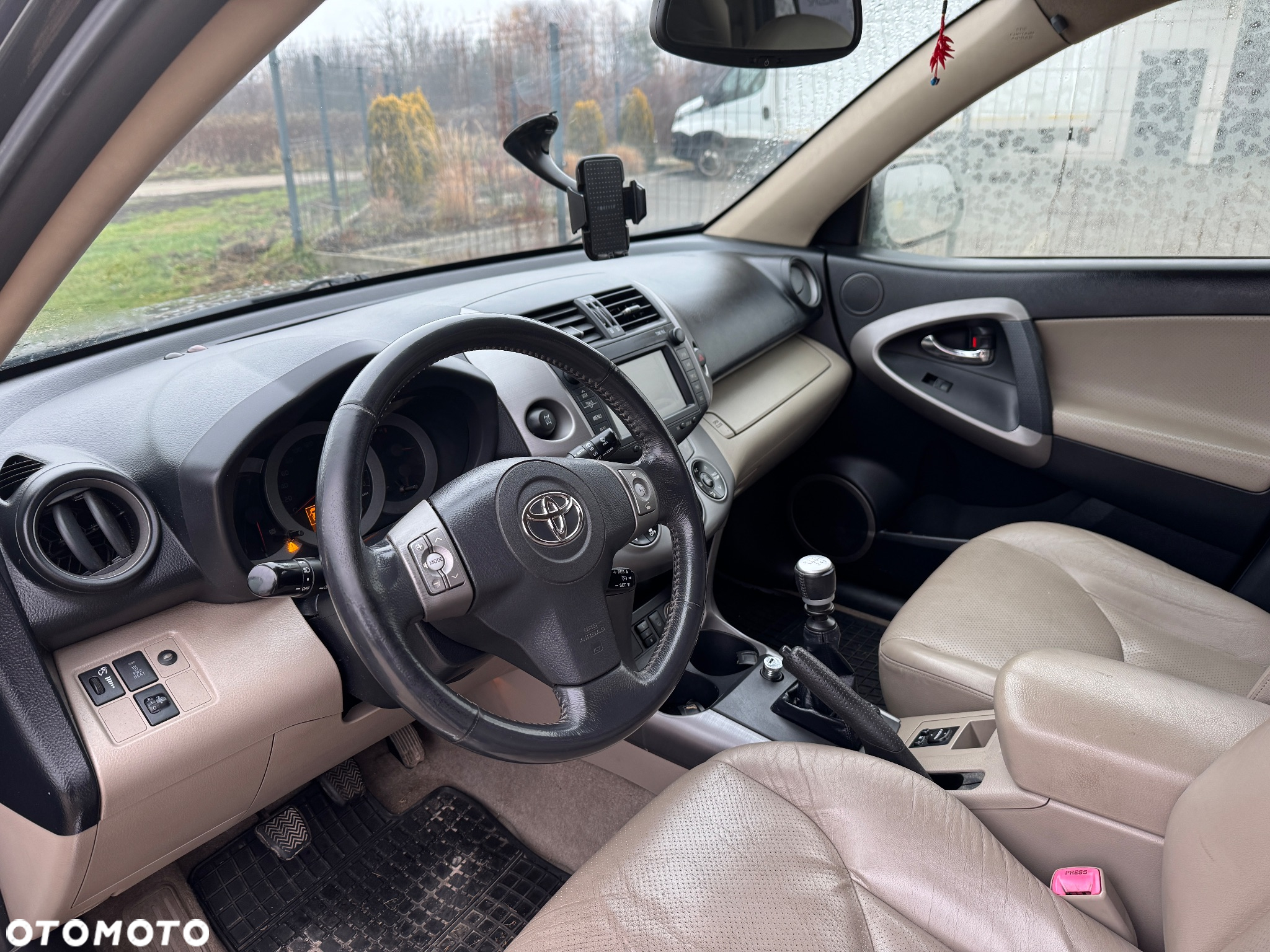 Toyota RAV4 2.2 D-4D X - 7
