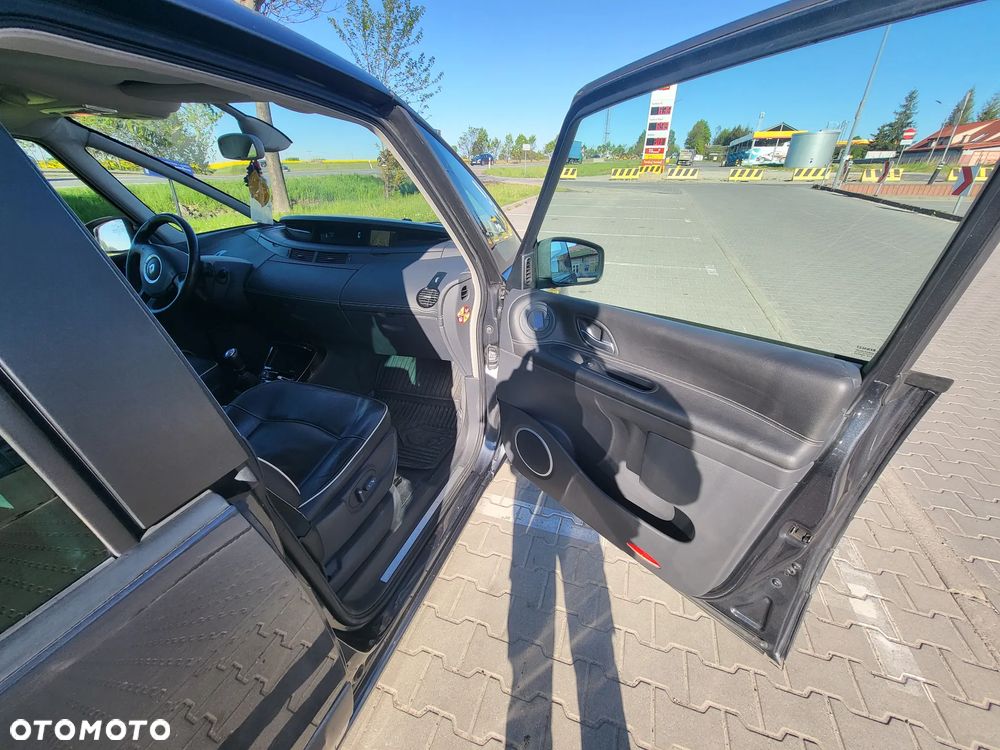 Renault Espace 2.0 dCi FAP Initiale - 12