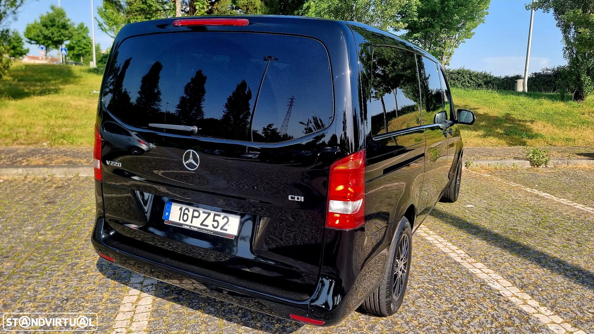 Mercedes-Benz V 220 - 5