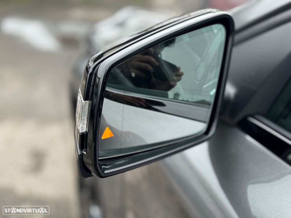 Mercedes-Benz GLA 180 d 7G-DCT AMG Line - 14