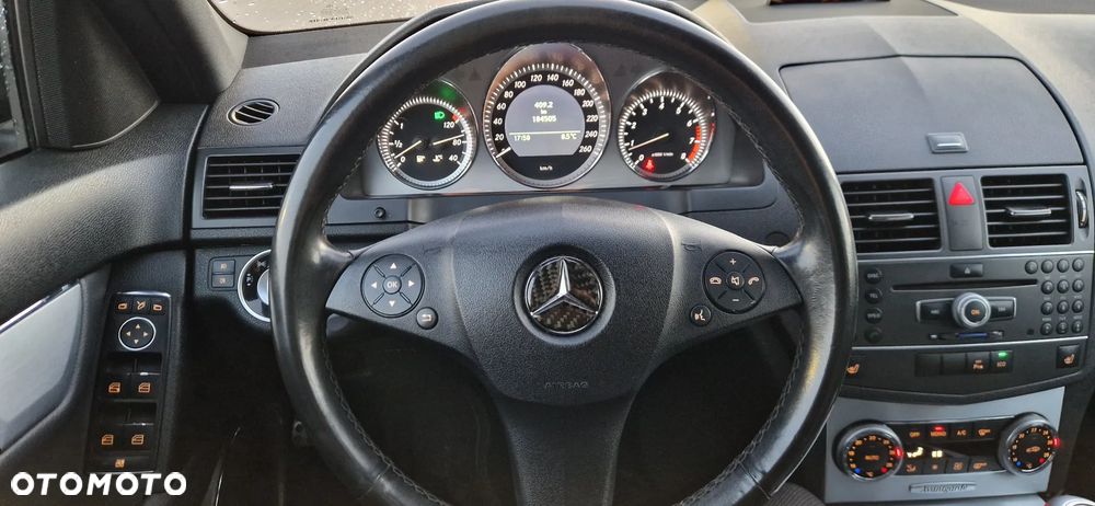 Mercedes-Benz Klasa C - 16