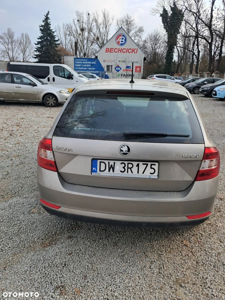 Skoda RAPID 1.2 TSI Active - 4