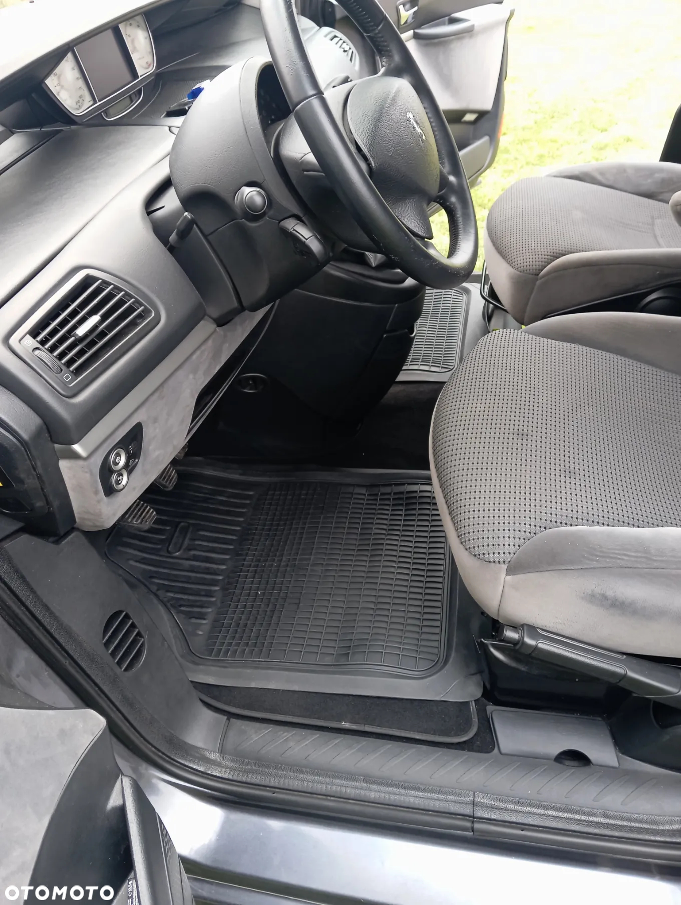Peugeot 807 2.0 HDi Premium - 22