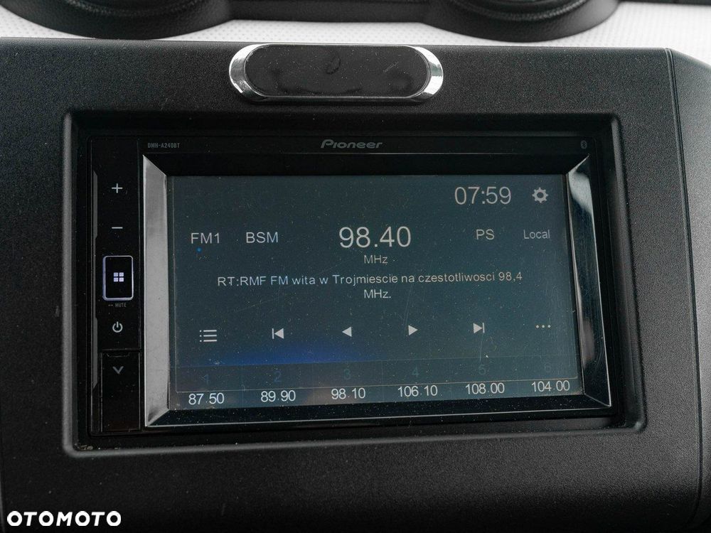 Suzuki Swift - 19