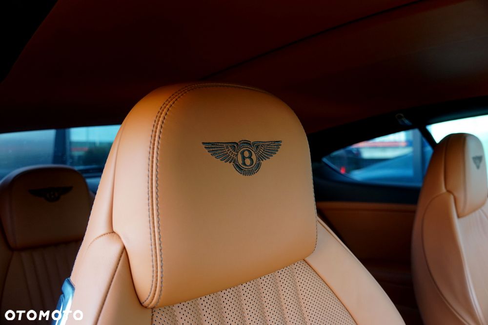 Bentley Continental GT Standard - 22