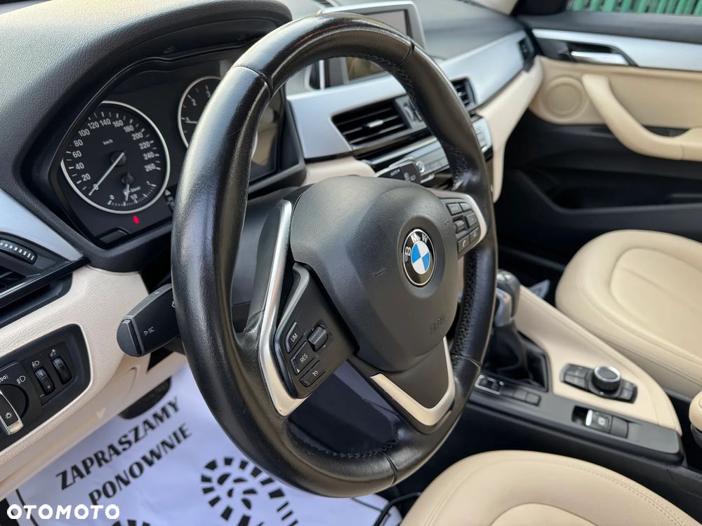 BMW X1 sDrive18d Sport Line - 22