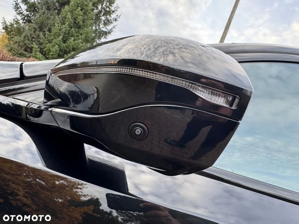 BMW Seria 5 520i Touring - 18