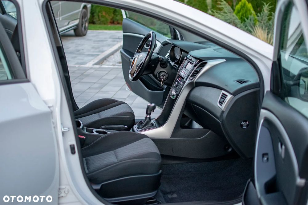 Hyundai i30 - 35