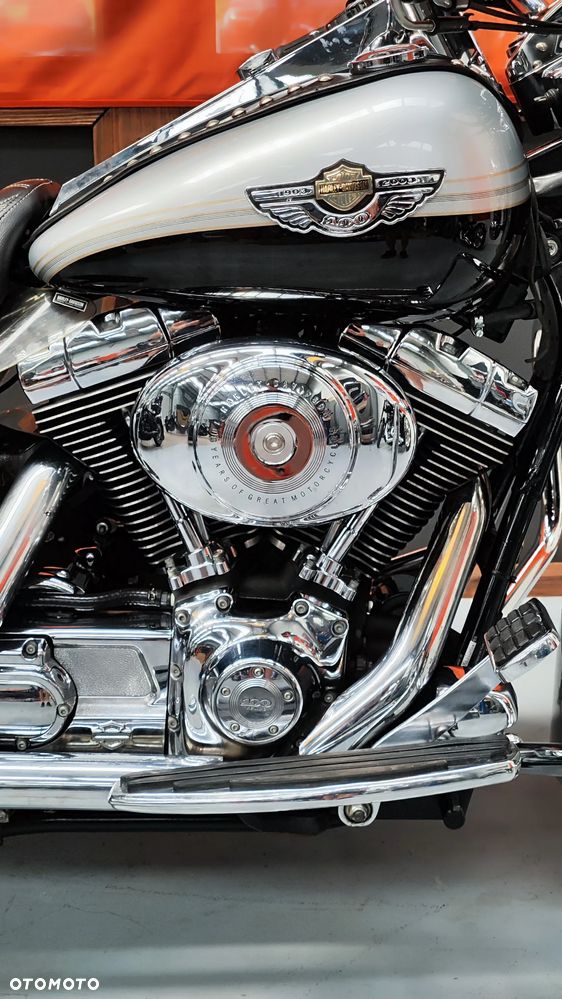 Harley-Davidson Touring Road King - 14