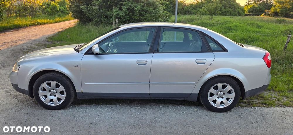 Audi A4 Limousine - 2