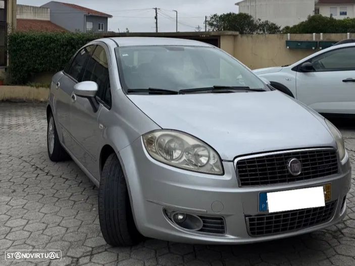 Fiat Linea 1.3 M-Jet Emotion - 1