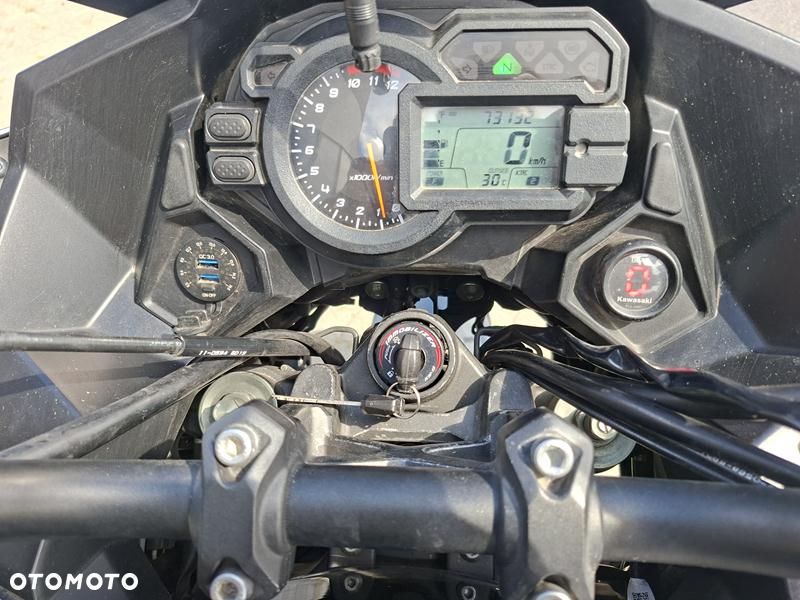 Kawasaki Versys 1000 - 9