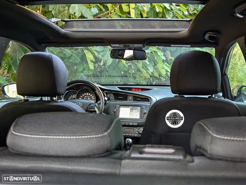Kia Ceed SW - 12