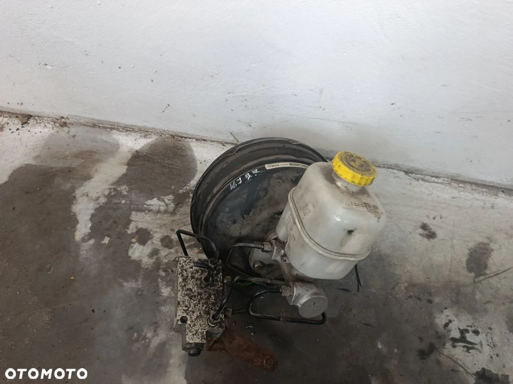 Serwo hamulcowe Jeep liberty KJ 3.7 - 1