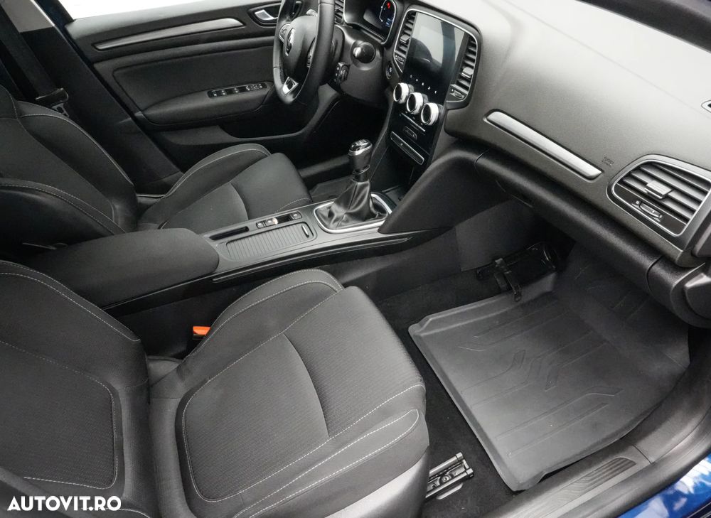 Renault Megane BLUE dCi 115 Equilibre - 12
