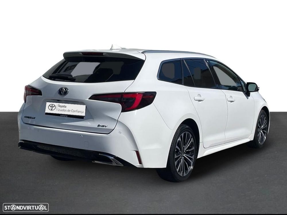 Toyota Corolla Touring Sports 1.8 Hybrid Comfort Plus - 4