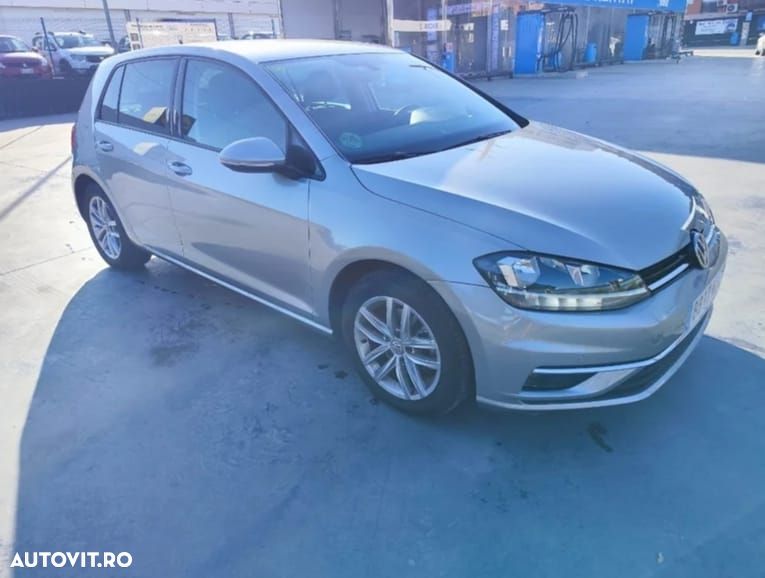 Volkswagen Golf 1.4 TSI Comfortline - 3