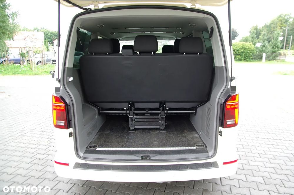Volkswagen Caravelle 2.0 TDI L1 Highline 4Motion - 22
