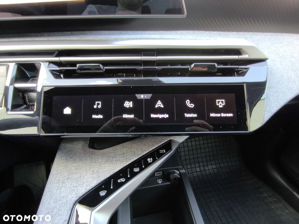 Peugeot 3008 1.2 PureTech mHEV Allure Pack S&S e-DCS6 - 35
