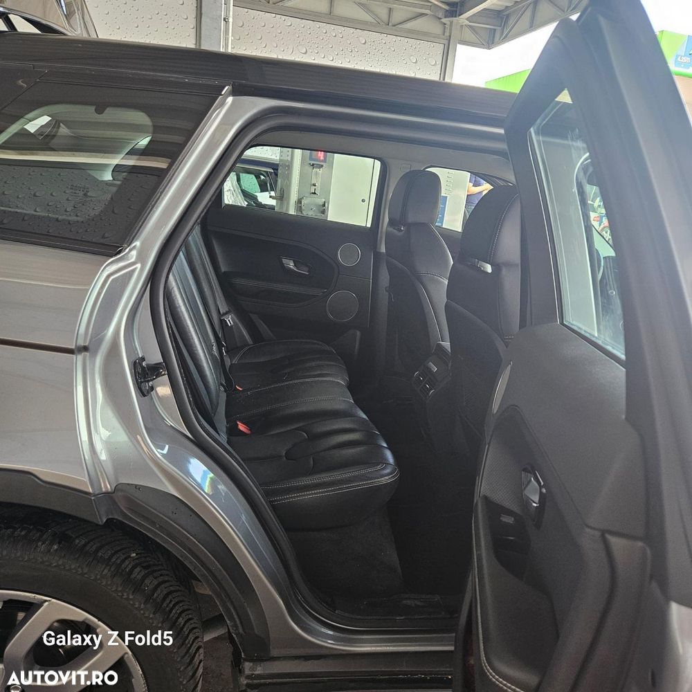 Land Rover Range Rover Evoque - 11