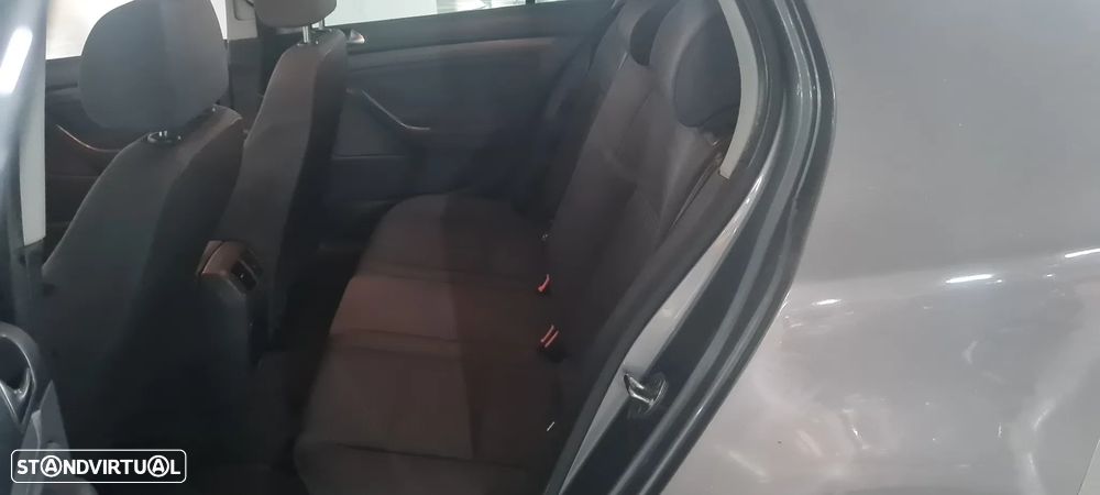 VW Golf 1.4 FSi Trendline - 8