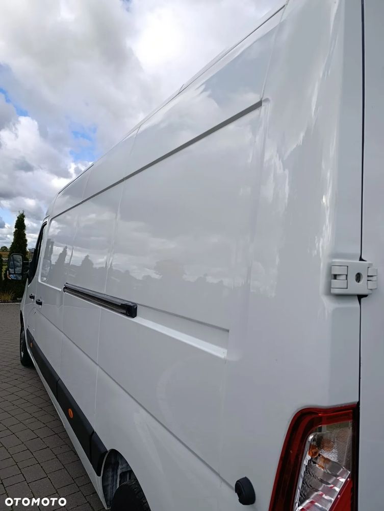 Renault Master - 18