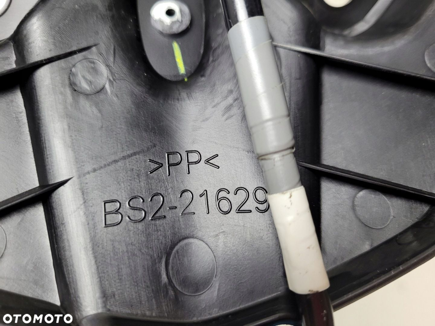 YAMAHA MT 09 MT09 SP BŁOTNIK TYŁ MOCOWANIE TABLICY - 6