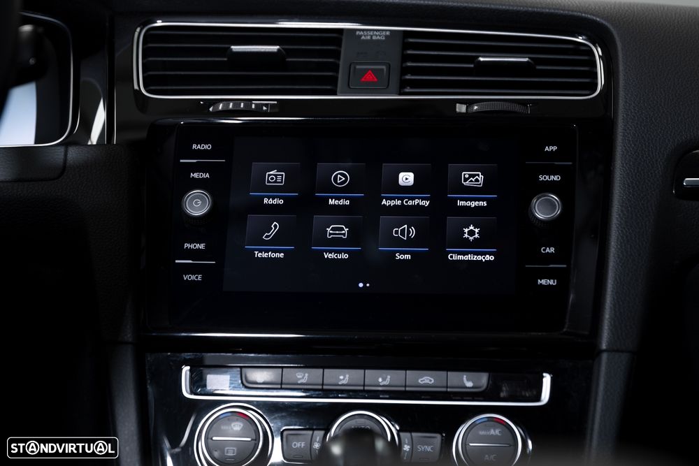 VW Golf R 4Motion (BlueMotion ) DSG - 20