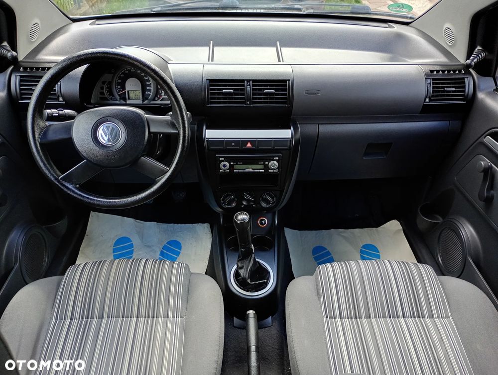Volkswagen Fox 1.2 - 7