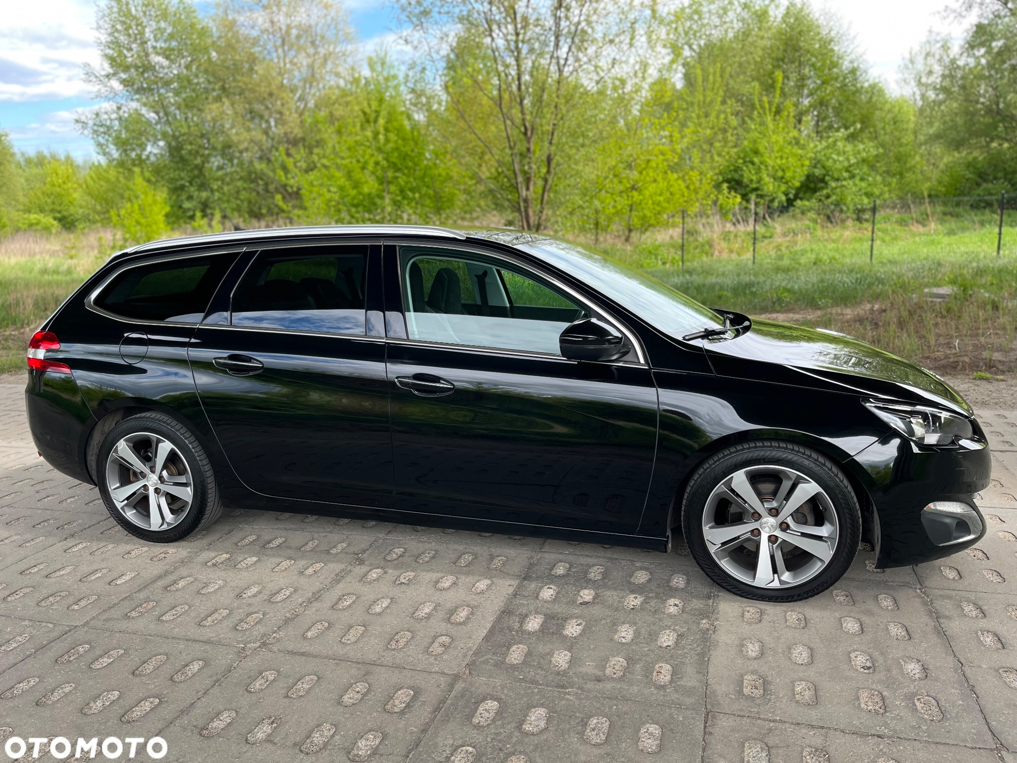 Peugeot 308 SW PureTech 130 GPF Stop & Start Allure Pack - 36