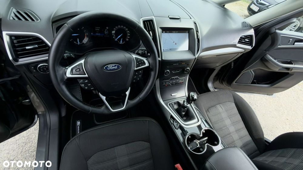 Ford Galaxy - 31