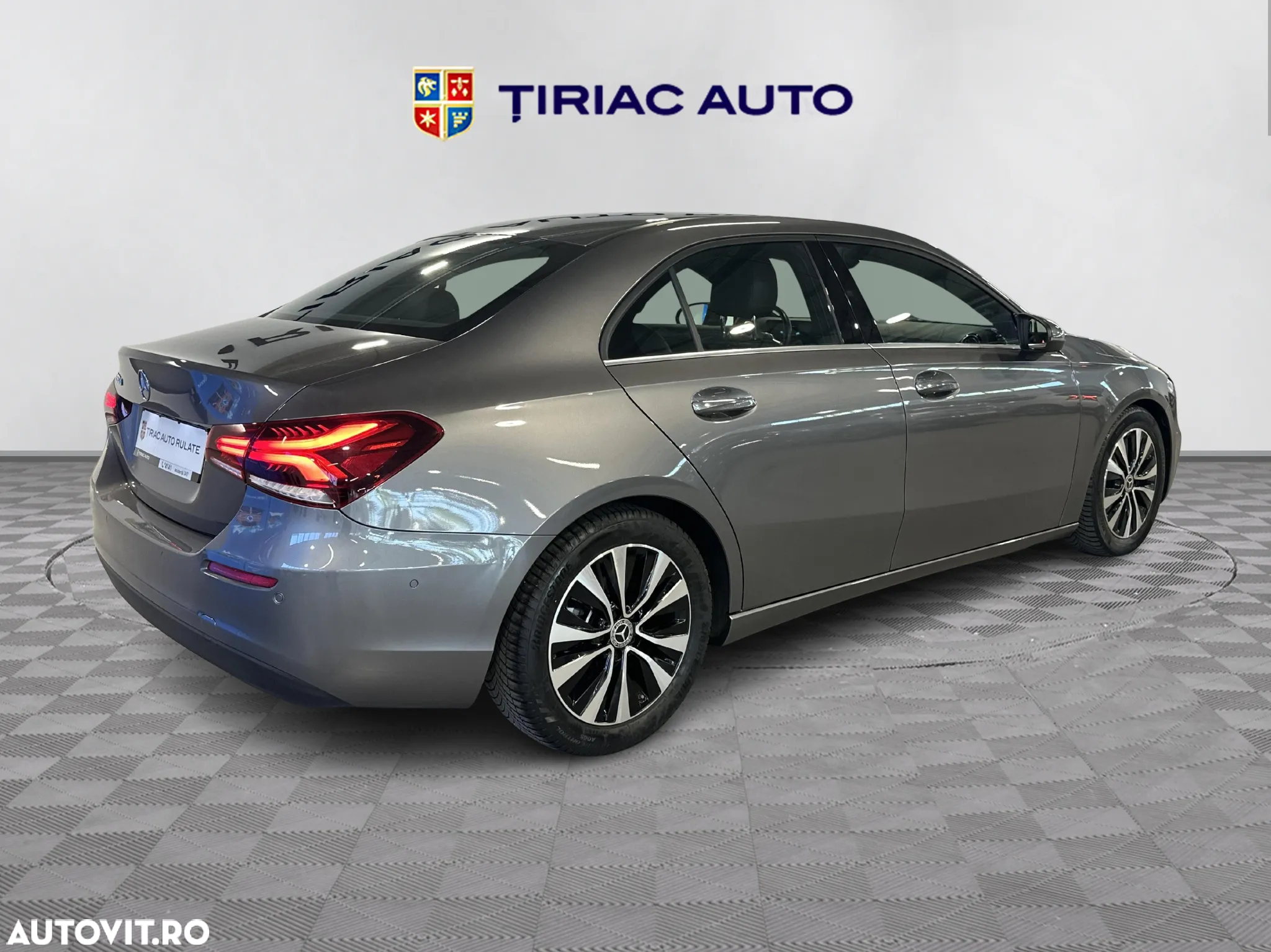 Mercedes-Benz A 180 d 8G-DCT - 5