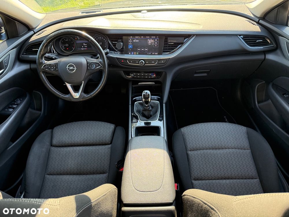 Opel Insignia - 7