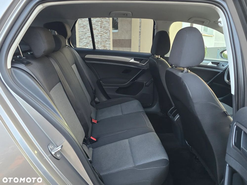 Volkswagen Golf 1.6 BlueTDI Comfortline - 21