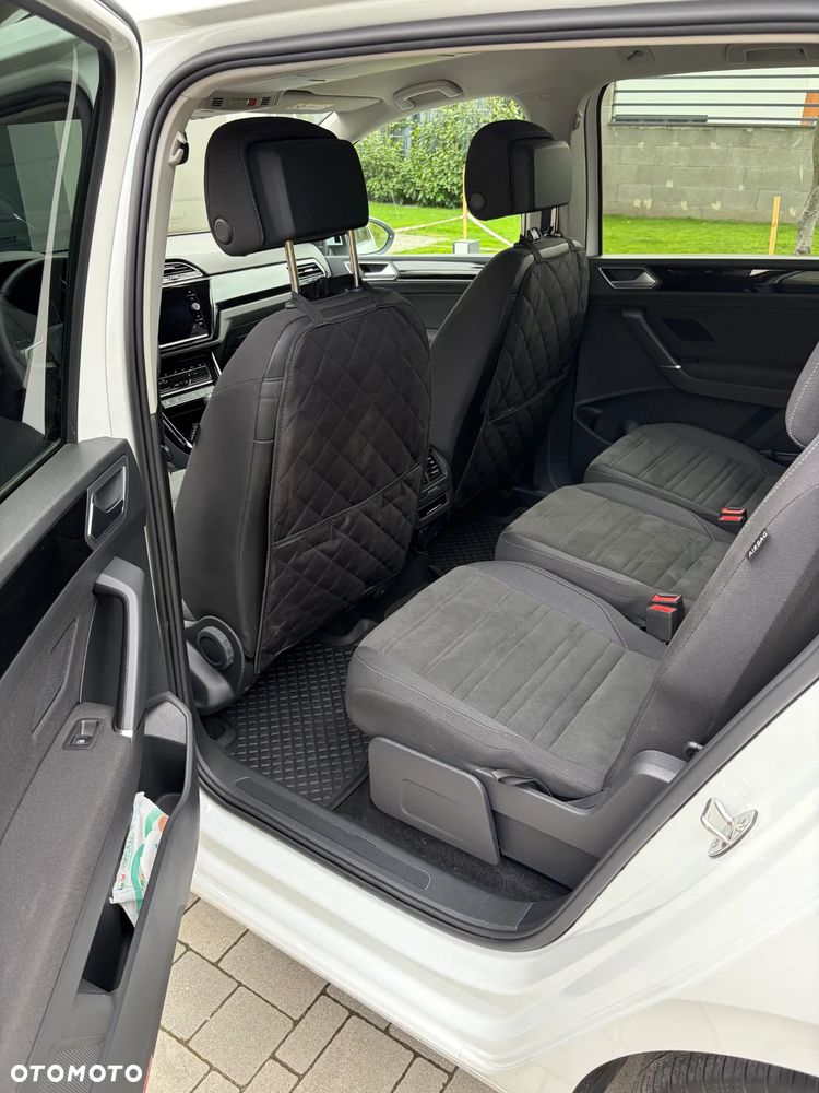 Volkswagen Touran 1.5 TSI EVO Highline DSG - 6