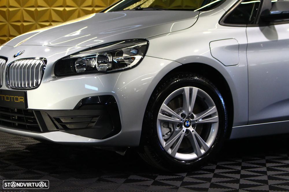BMW 225xe Active Tourer Line Luxury - 2