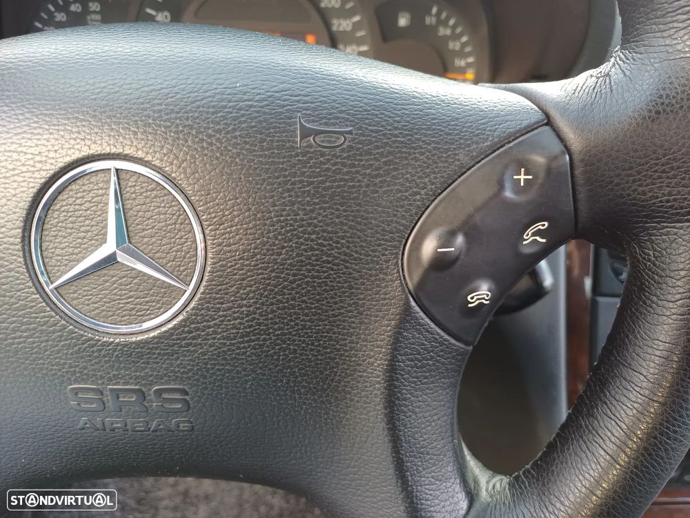 Mercedes-Benz C 220 CDI Auto Avantgarde - 24