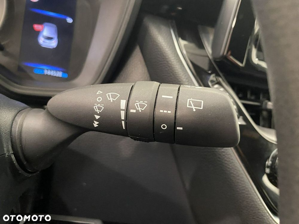 Toyota Corolla - 25